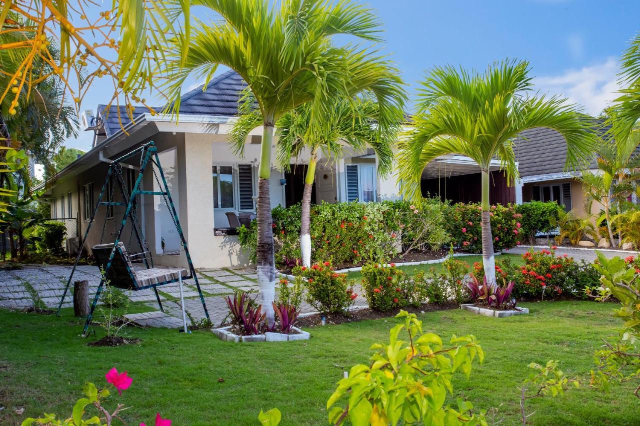 Nature'S Choice Home Richmond Palms, Jamaica מראה חיצוני תמונה
